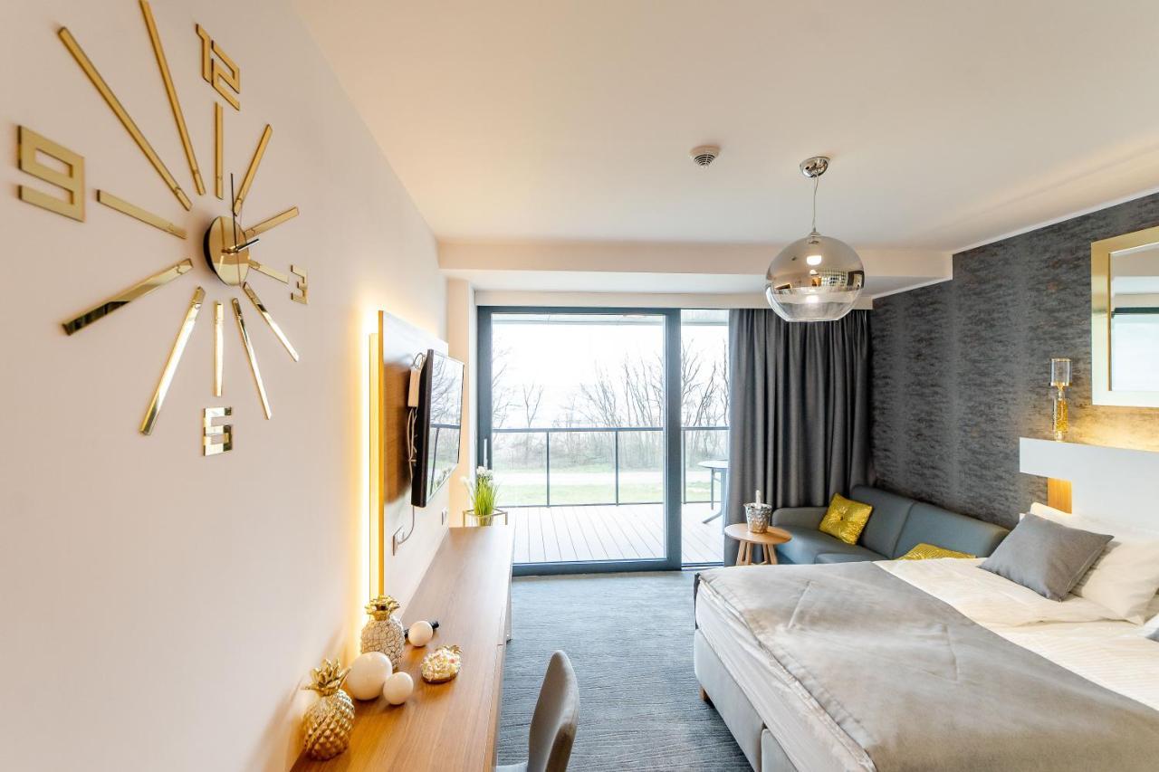 Apartamenty Almar Seaside Park Private Kołobrzeg Esterno foto