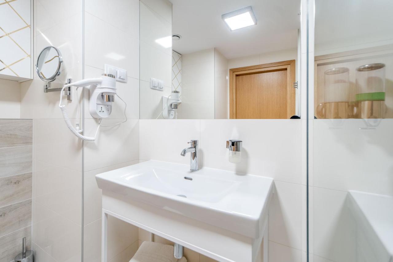 Apartamenty Almar Seaside Park Private Kołobrzeg Esterno foto